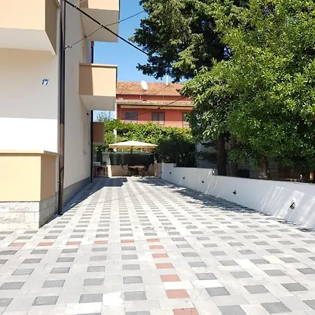 Apartment Dobra *