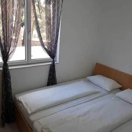 Dobra Apartment
